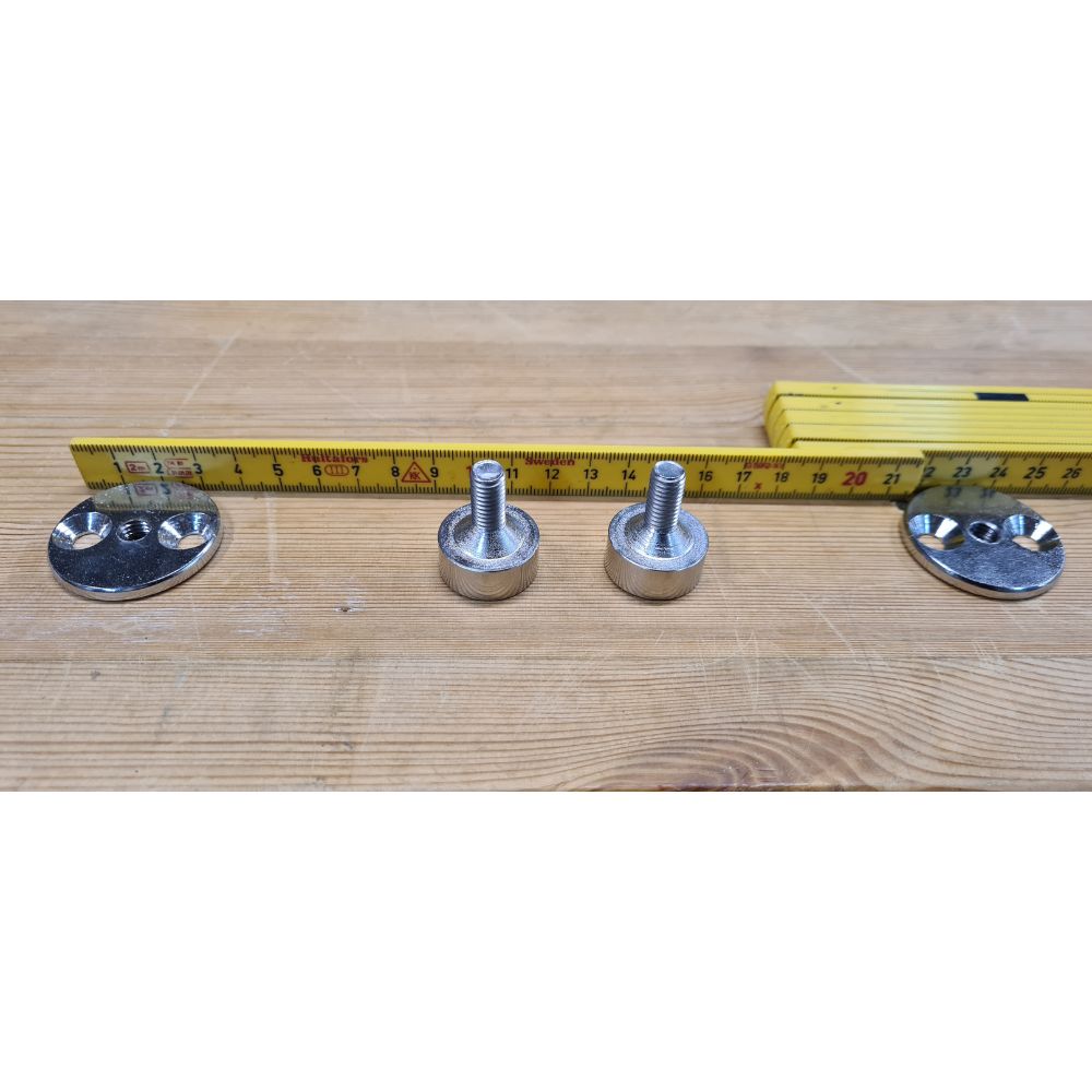 Precision-machined quick-release dual-bolt receiver points for sleek transom integration in Oceania.