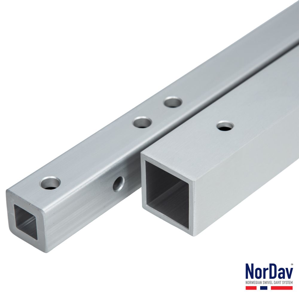 NorDav Telescope Retro standard version winch pole upgrade optimized for Australian boat decks.